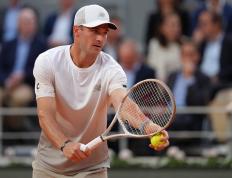 开云体育在线-包含澳大利亚网球队横扫美国网球队，阿尔卡拉斯送出助攻的词条