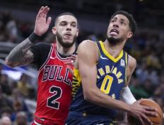 开云体育下载-包含骑士主场力克步行者，拉文砍下24分的词条