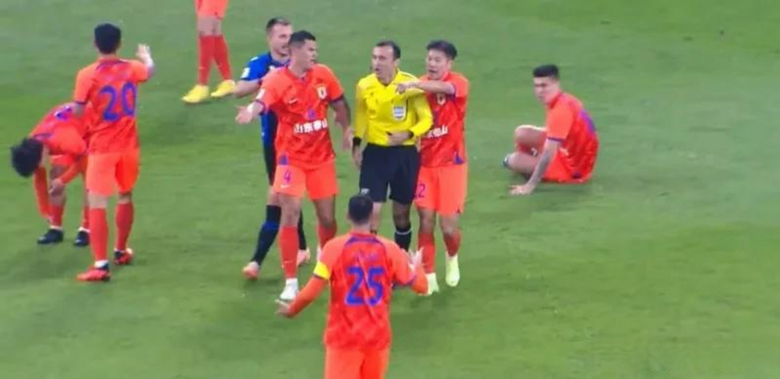 开云APP-亚冠比赛激战中一方球队夺得胜利，晋级下一轮的简单介绍