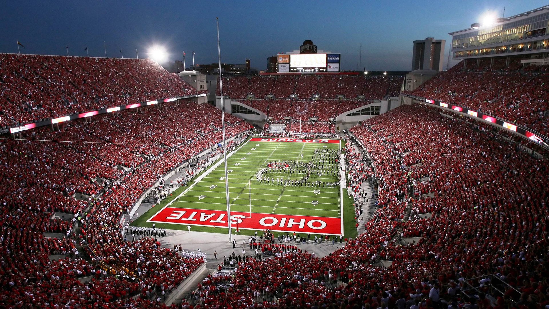 开云体育-阳光刺破神庙，阿尔卡拉斯的狂欢节与网球的凡尔赛革命